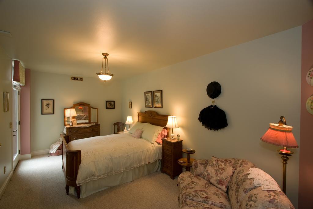 Idahome Bed And Breakfast Post Falls Buitenkant foto
