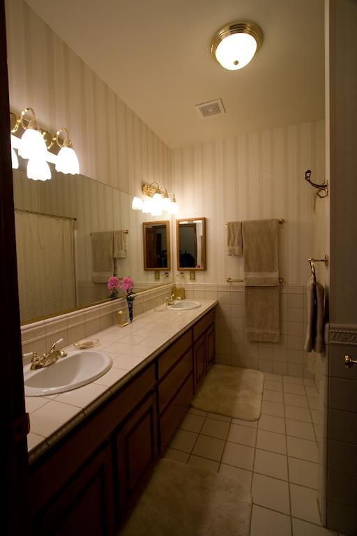 Idahome Bed And Breakfast Post Falls Kamer foto