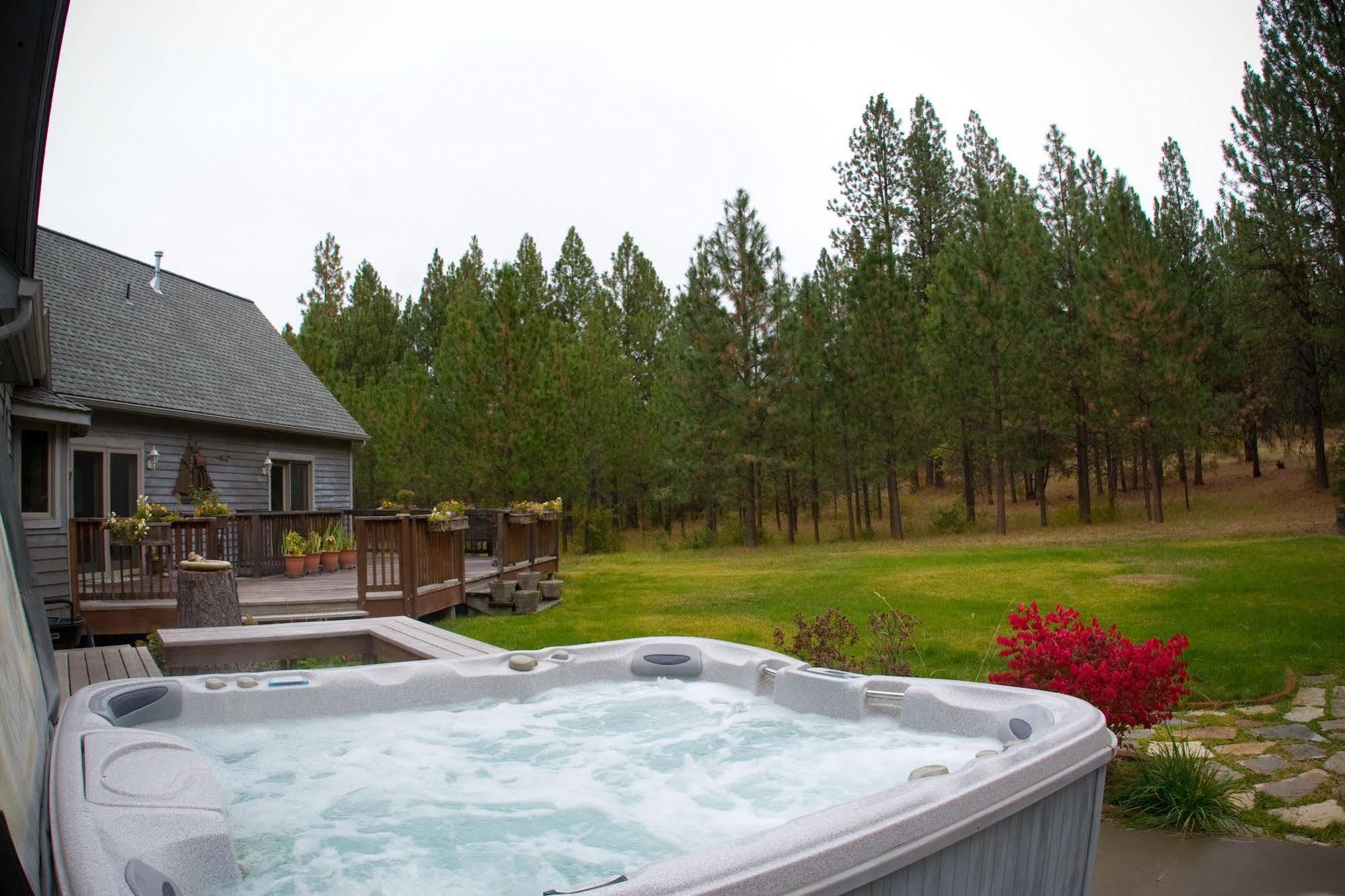 Idahome Bed And Breakfast Post Falls Buitenkant foto